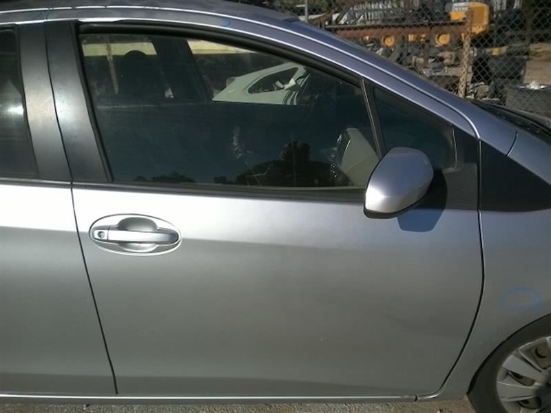 https://f005.backblazeb2.com/file/img-partshotlines-com/Inventory/EX831/Vehicle/14115_06.jpg