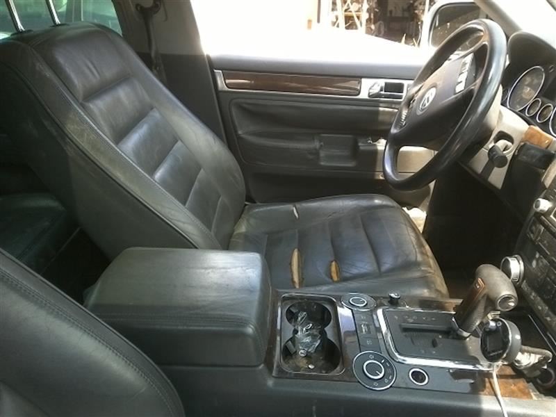 https://f005.backblazeb2.com/file/img-partshotlines-com/Inventory/EX831/Vehicle/14182_04.jpg