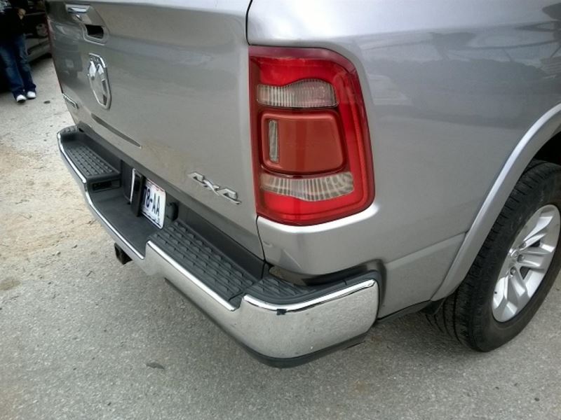 https://f005.backblazeb2.com/file/img-partshotlines-com/Inventory/EX831/Vehicle/14333_07.jpg