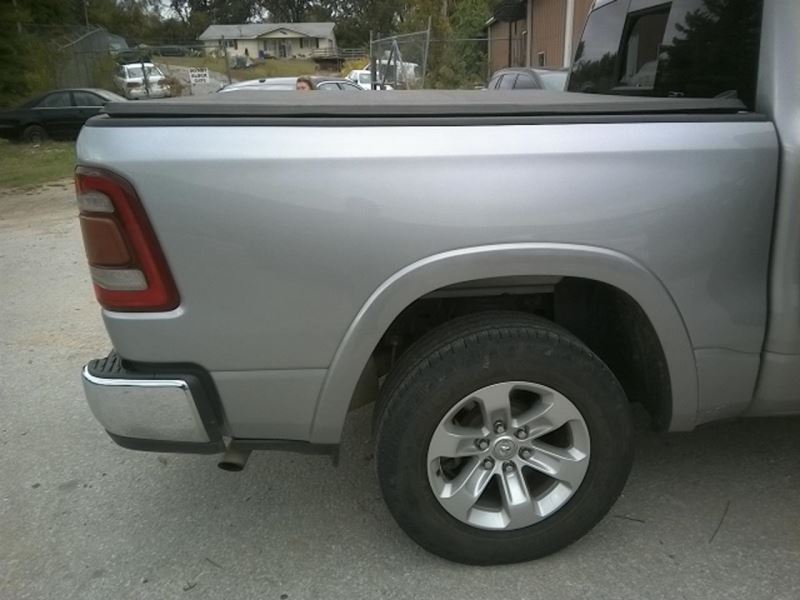 https://f005.backblazeb2.com/file/img-partshotlines-com/Inventory/EX831/Vehicle/14333_08.jpg