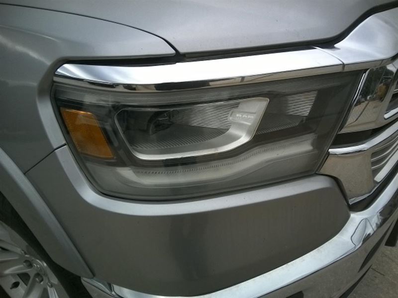https://f005.backblazeb2.com/file/img-partshotlines-com/Inventory/EX831/Vehicle/14333_11.jpg