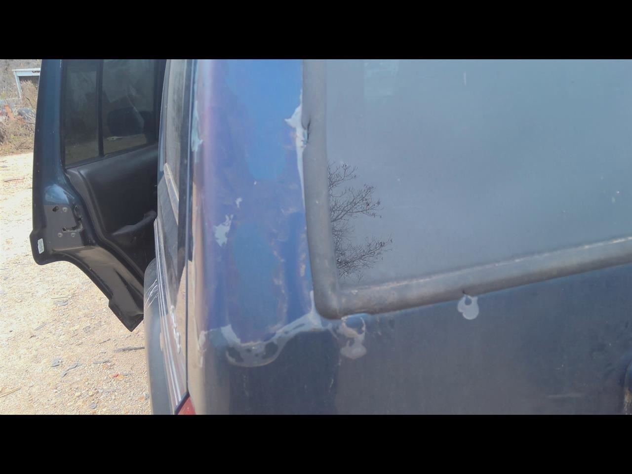 https://f005.backblazeb2.com/file/img-partshotlines-com/Inventory/EX831/Vehicle/14380_03.jpg