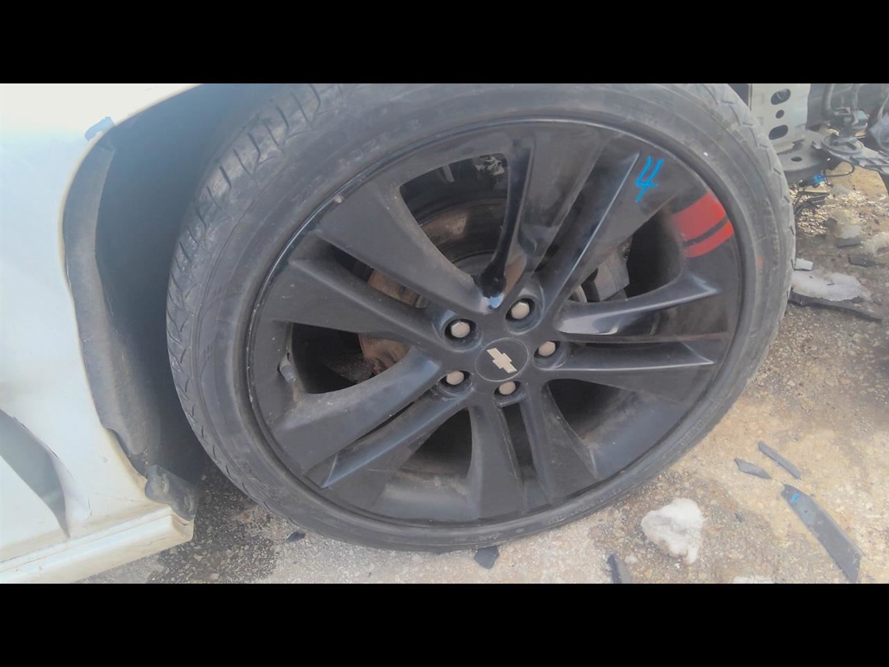 https://f005.backblazeb2.com/file/img-partshotlines-com/Inventory/EX831/Vehicle/14547_09.jpg