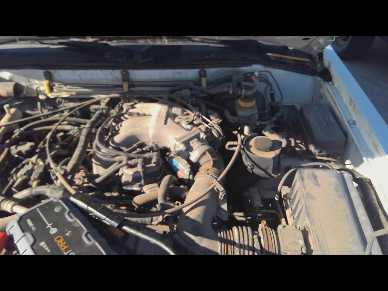https://f005.backblazeb2.com/file/img-partshotlines-com/Inventory/EX831/Vehicle/14574_04.jpg