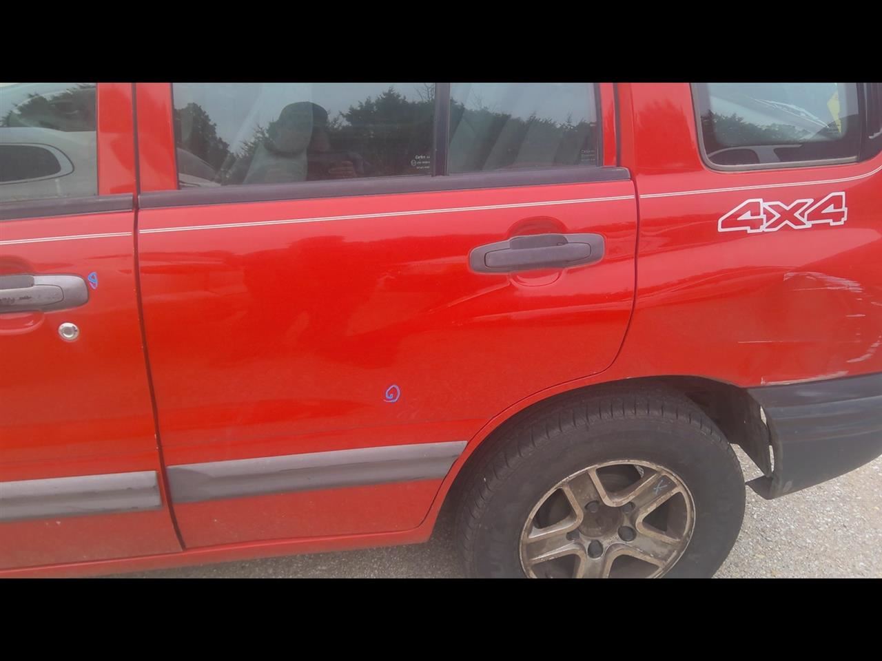 https://f005.backblazeb2.com/file/img-partshotlines-com/Inventory/EX831/Vehicle/14610_09.jpg