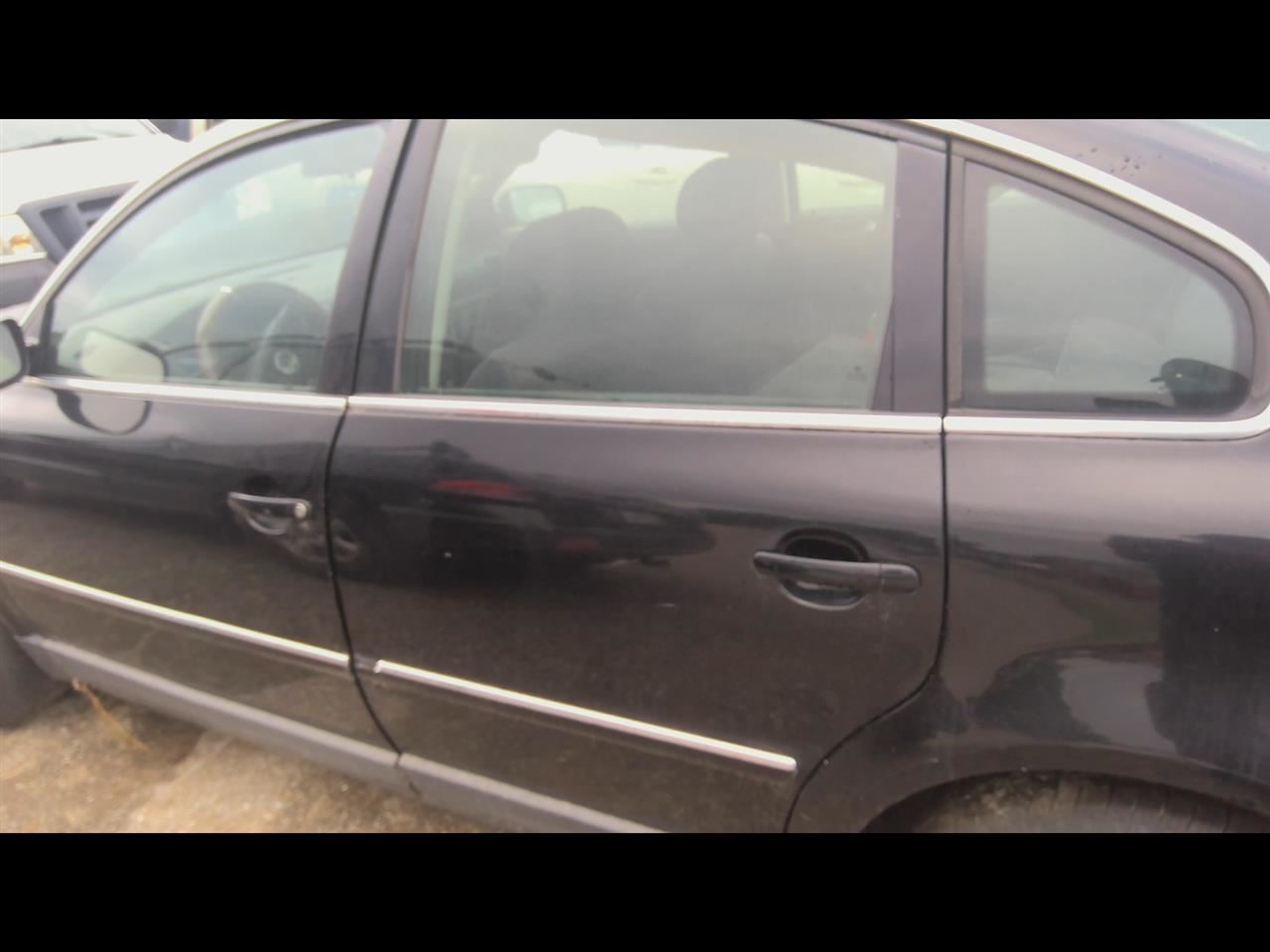 https://f005.backblazeb2.com/file/img-partshotlines-com/Inventory/EX831/Vehicle/14715_11.jpg