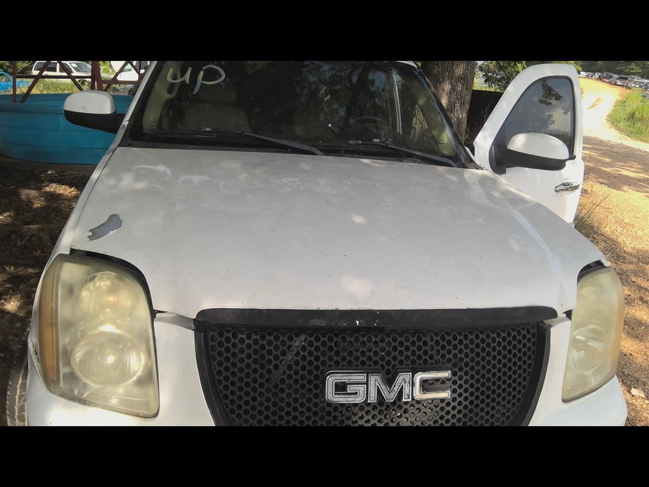 https://f005.backblazeb2.com/file/img-partshotlines-com/Inventory/EX831/Vehicle/14753_12.jpg
