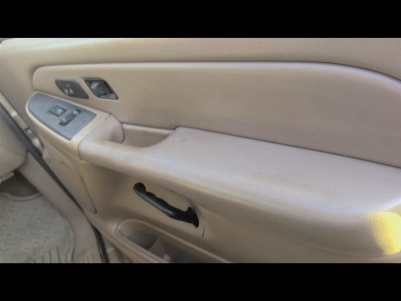 https://f005.backblazeb2.com/file/img-partshotlines-com/Inventory/EX831/Vehicle/14762_09.jpg