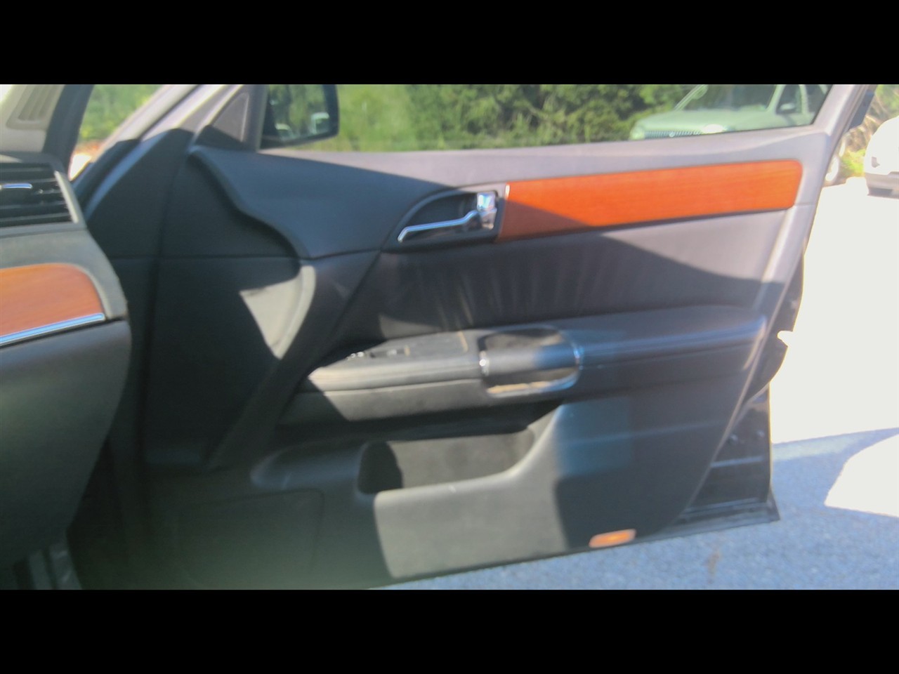 https://f005.backblazeb2.com/file/img-partshotlines-com/Inventory/EX831/Vehicle/14784_10.jpg