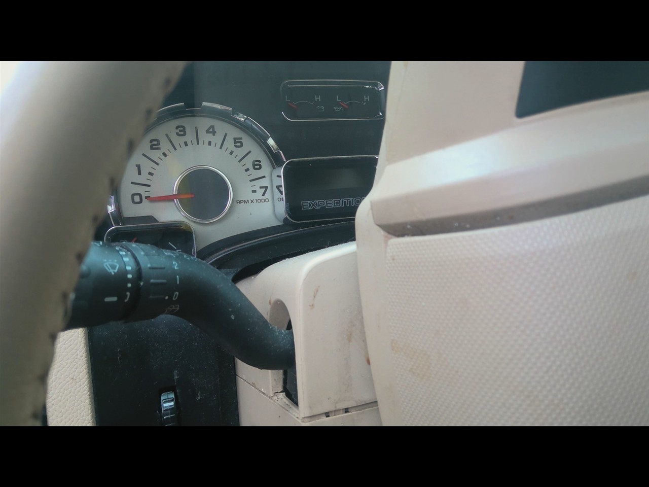 https://f005.backblazeb2.com/file/img-partshotlines-com/Inventory/EX831/Vehicle/14835_08.jpg