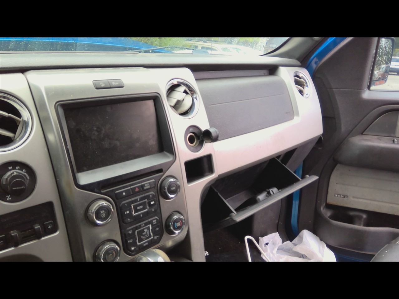 https://f005.backblazeb2.com/file/img-partshotlines-com/Inventory/EX831/Vehicle/14837_02.jpg