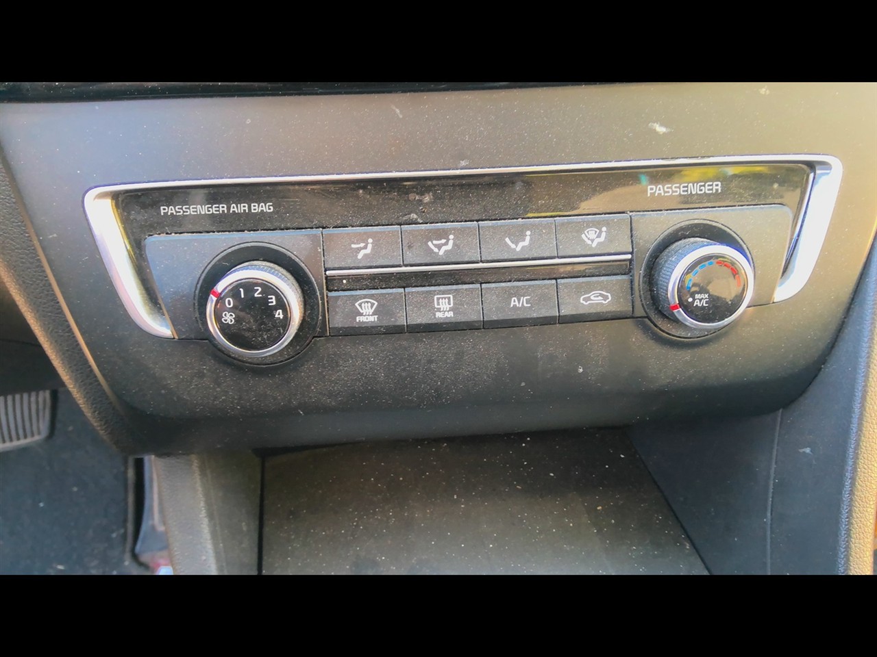 https://f005.backblazeb2.com/file/img-partshotlines-com/Inventory/EX831/Vehicle/14886_02.jpg