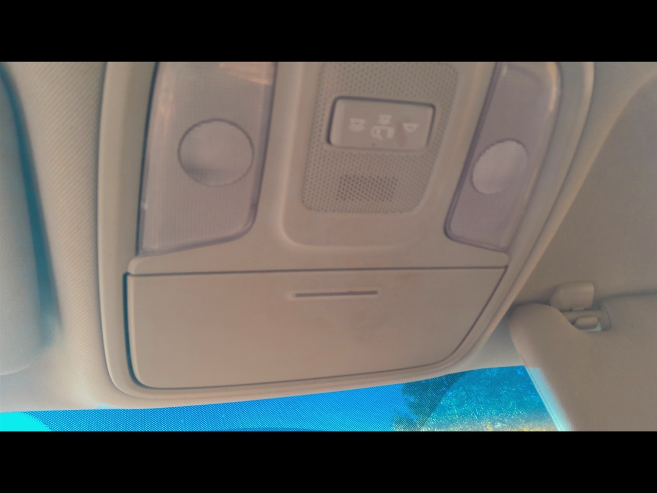 https://f005.backblazeb2.com/file/img-partshotlines-com/Inventory/EX831/Vehicle/14886_05.jpg