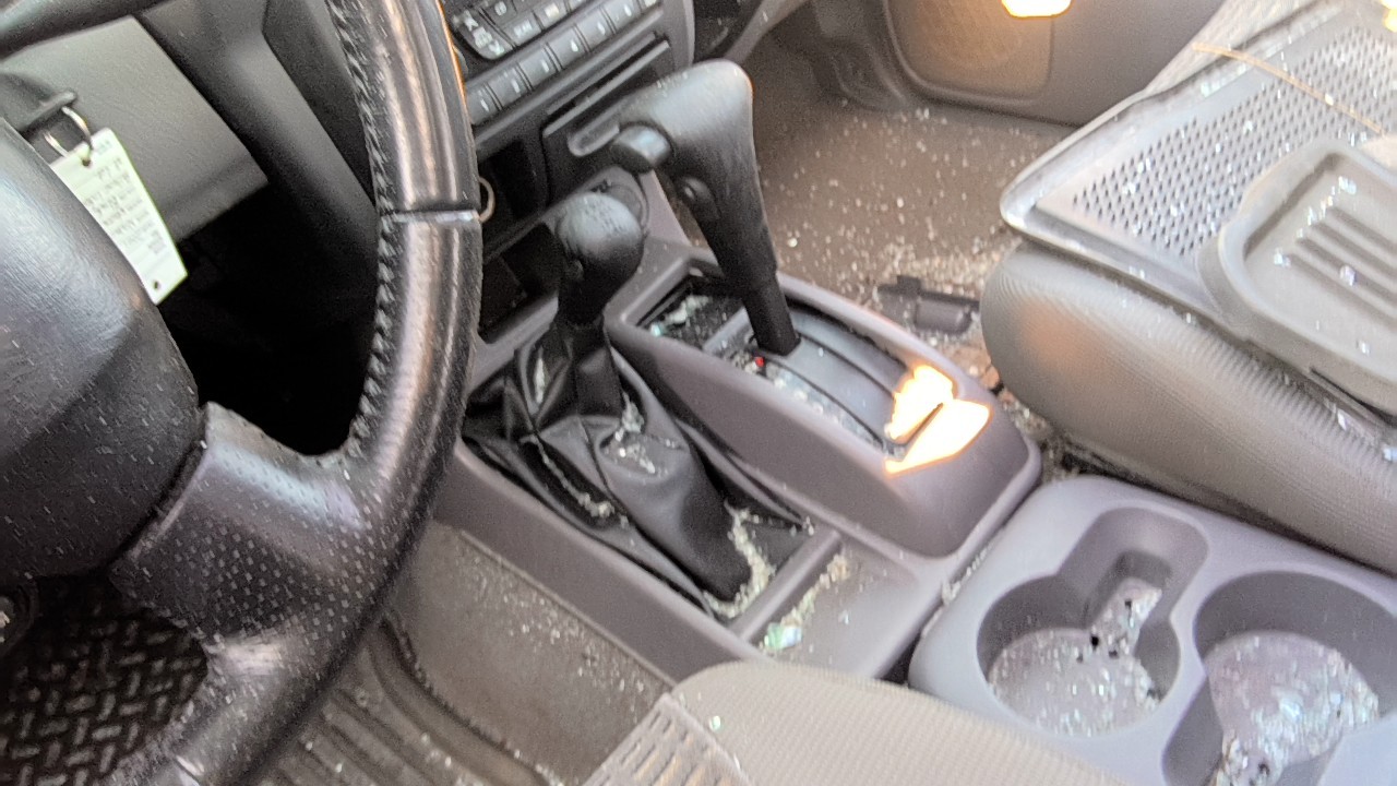 https://f005.backblazeb2.com/file/img-partshotlines-com/Inventory/EX831/Vehicle/14929_07.jpg