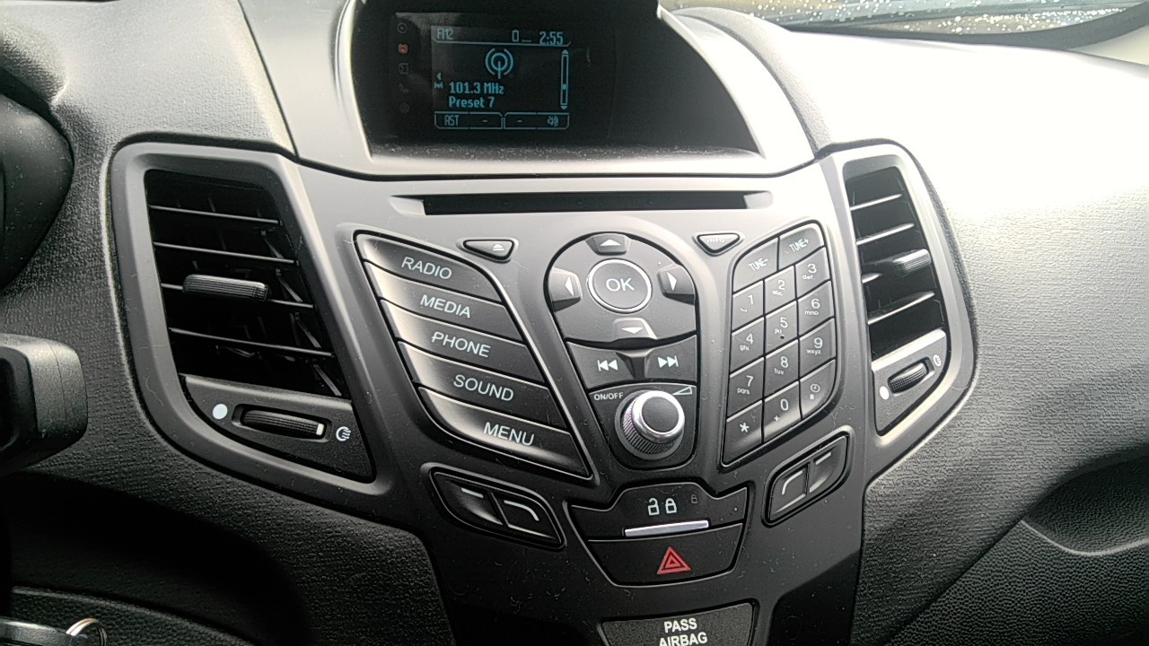 https://f005.backblazeb2.com/file/img-partshotlines-com/Inventory/EX831/Vehicle/15017_02.jpg