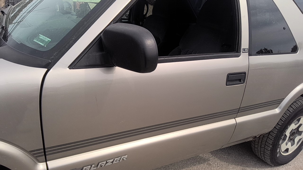 https://f005.backblazeb2.com/file/img-partshotlines-com/Inventory/EX831/Vehicle/15050_07.jpg