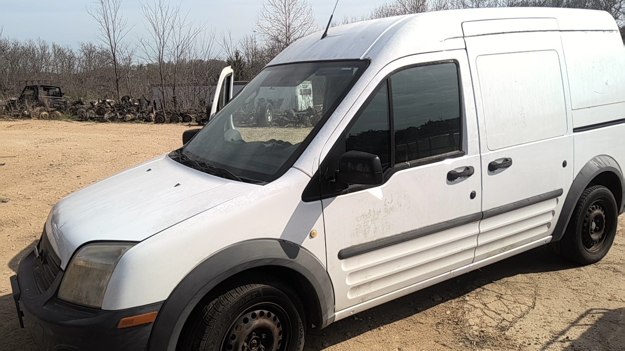 https://f005.backblazeb2.com/file/img-partshotlines-com/Inventory/EX831/Vehicle/15051_08.jpg