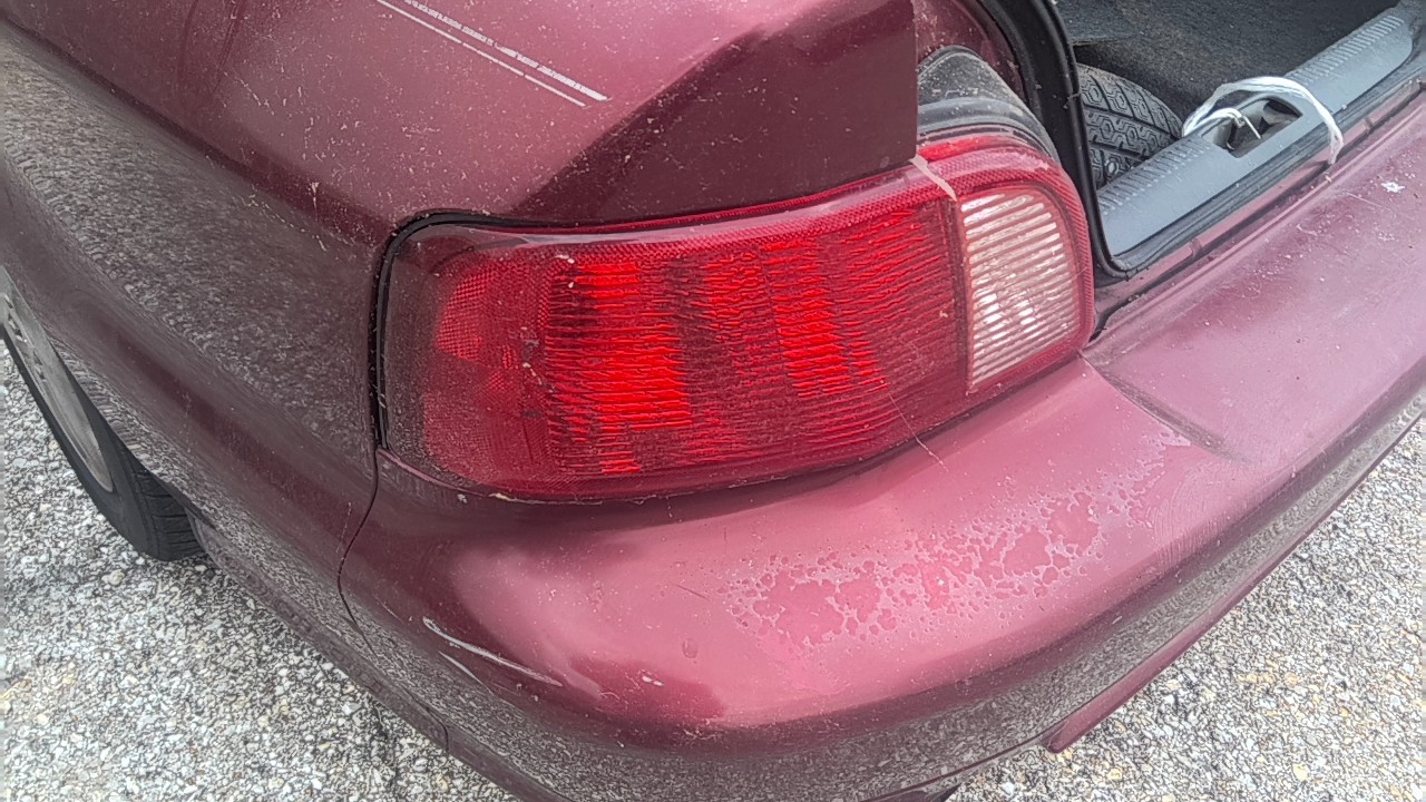 https://f005.backblazeb2.com/file/img-partshotlines-com/Inventory/EX831/Vehicle/15222_12.jpg