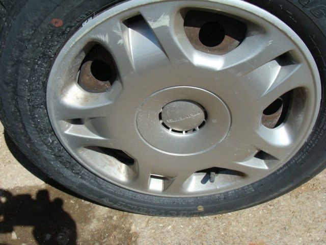 https://f005.backblazeb2.com/file/img-partshotlines-com/Inventory/EX831/Vehicle/4698_11.jpg