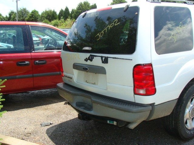 https://f005.backblazeb2.com/file/img-partshotlines-com/Inventory/EX831/Vehicle/5144_08.jpg