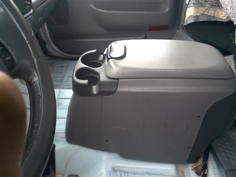 https://f005.backblazeb2.com/file/img-partshotlines-com/Inventory/EX831/Vehicle/8410_03.jpg