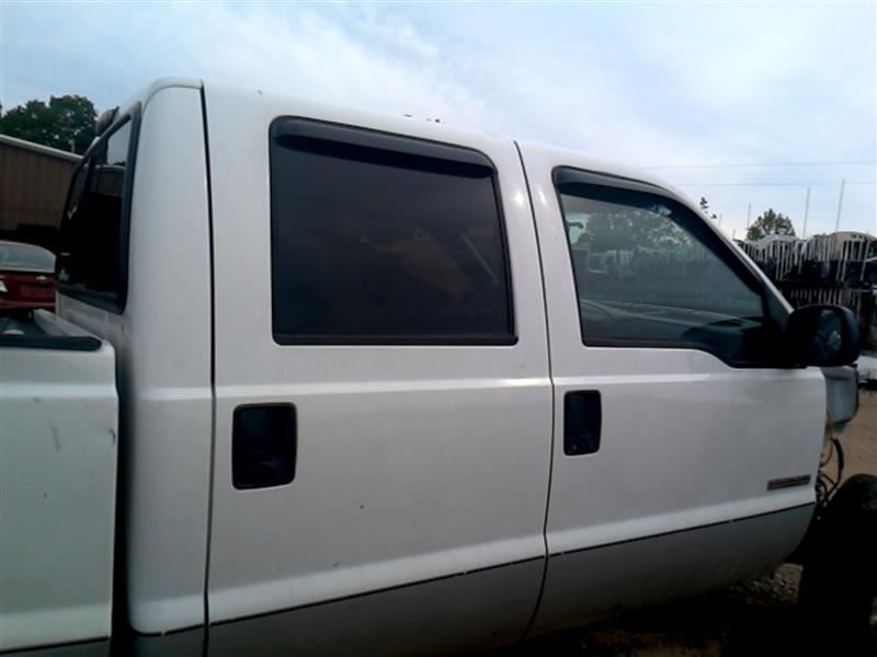 https://f005.backblazeb2.com/file/img-partshotlines-com/Inventory/EX831/Vehicle/8410_09.jpg