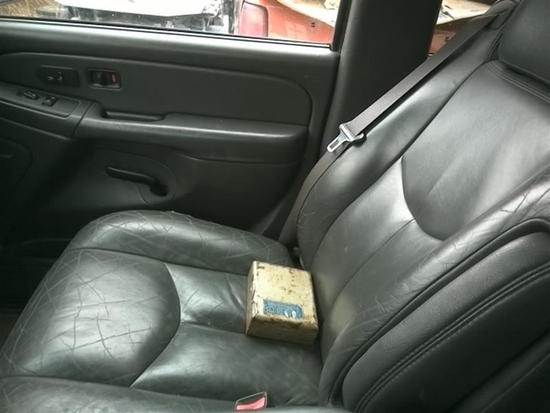 https://f005.backblazeb2.com/file/img-partshotlines-com/Inventory/EX831/Vehicle/9112_05.jpg