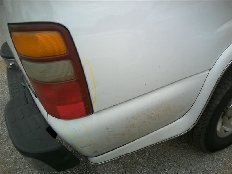 https://f005.backblazeb2.com/file/img-partshotlines-com/Inventory/EX831/Vehicle/9555_10.jpg
