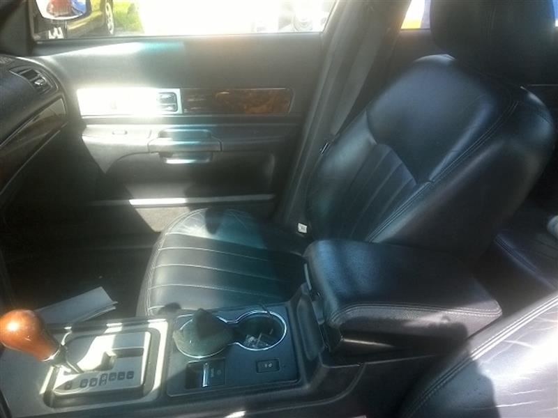 https://f005.backblazeb2.com/file/img-partshotlines-com/Inventory/EX831/Vehicle/9621_11.jpg