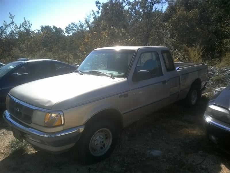 https://f005.backblazeb2.com/file/img-partshotlines-com/Inventory/EX831/Vehicle/9679_05.jpg