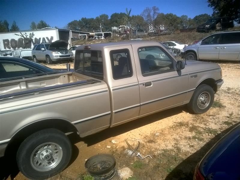 https://f005.backblazeb2.com/file/img-partshotlines-com/Inventory/EX831/Vehicle/9679_08.jpg