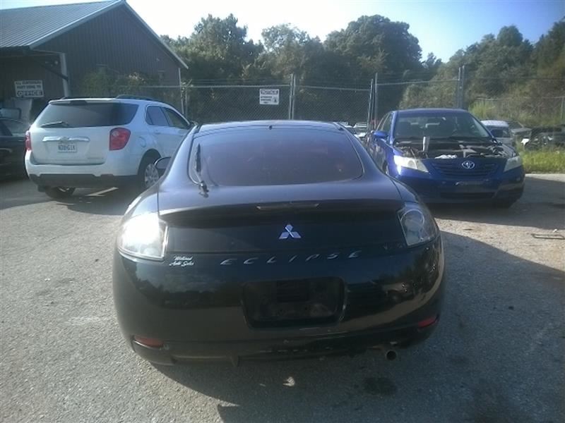 https://f005.backblazeb2.com/file/img-partshotlines-com/Inventory/EX831/Vehicle/9742_07.jpg