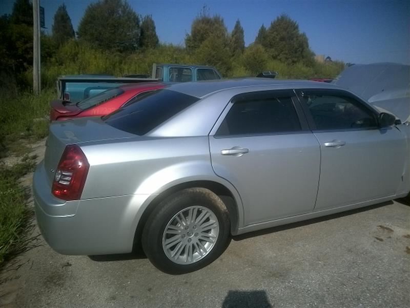 https://f005.backblazeb2.com/file/img-partshotlines-com/Inventory/EX831/Vehicle/9776_01.jpg