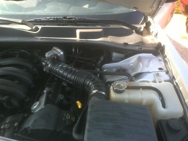 https://f005.backblazeb2.com/file/img-partshotlines-com/Inventory/EX831/Vehicle/9776_04.jpg