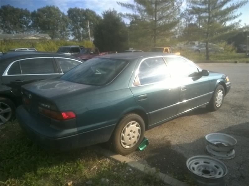 https://f005.backblazeb2.com/file/img-partshotlines-com/Inventory/EX831/Vehicle/9817_06.jpg