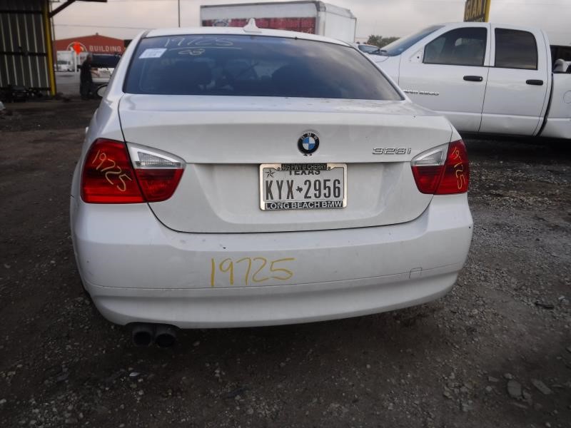 https://f005.backblazeb2.com/file/img-partshotlines-com/Inventory/EX863/Vehicle/12749_04.jpg