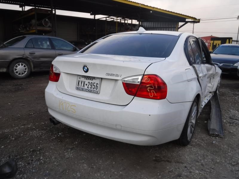 https://f005.backblazeb2.com/file/img-partshotlines-com/Inventory/EX863/Vehicle/12749_05.jpg