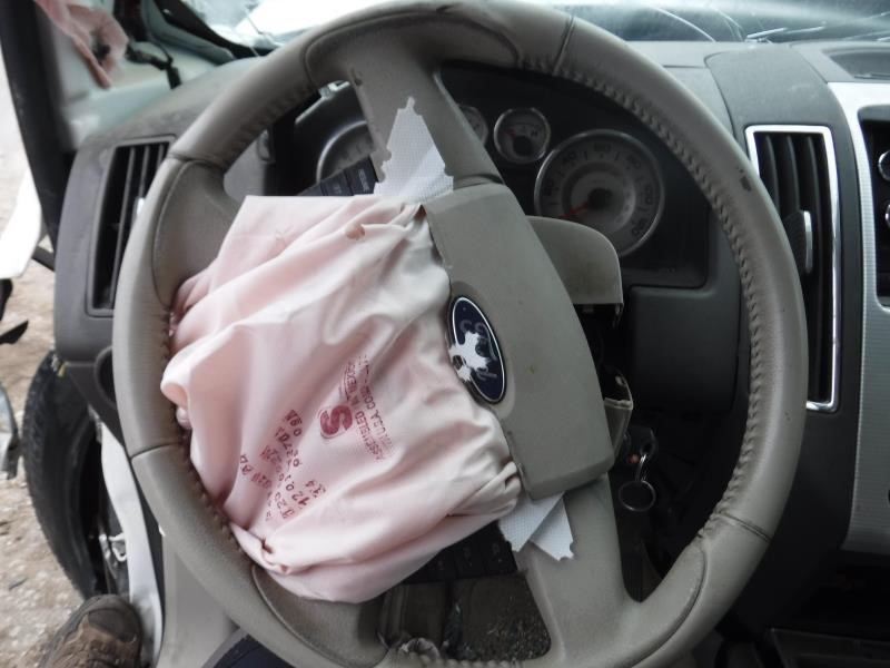 https://f005.backblazeb2.com/file/img-partshotlines-com/Inventory/EX863/Vehicle/13366_10.jpg