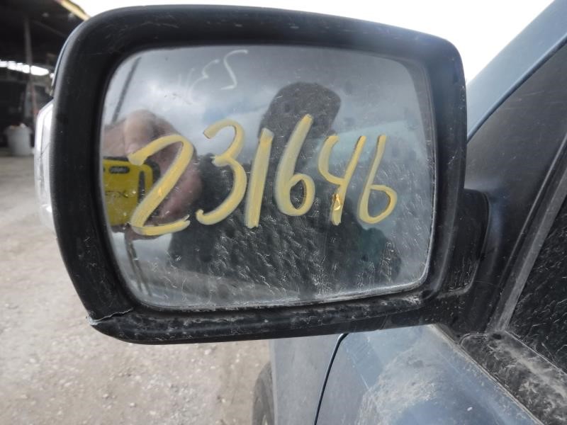 https://f005.backblazeb2.com/file/img-partshotlines-com/Inventory/EX863/Vehicle/17002_08.jpg