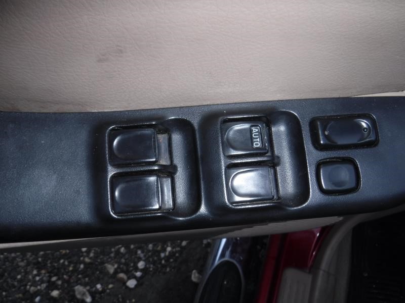 https://f005.backblazeb2.com/file/img-partshotlines-com/Inventory/EX863/Vehicle/17262_10.jpg