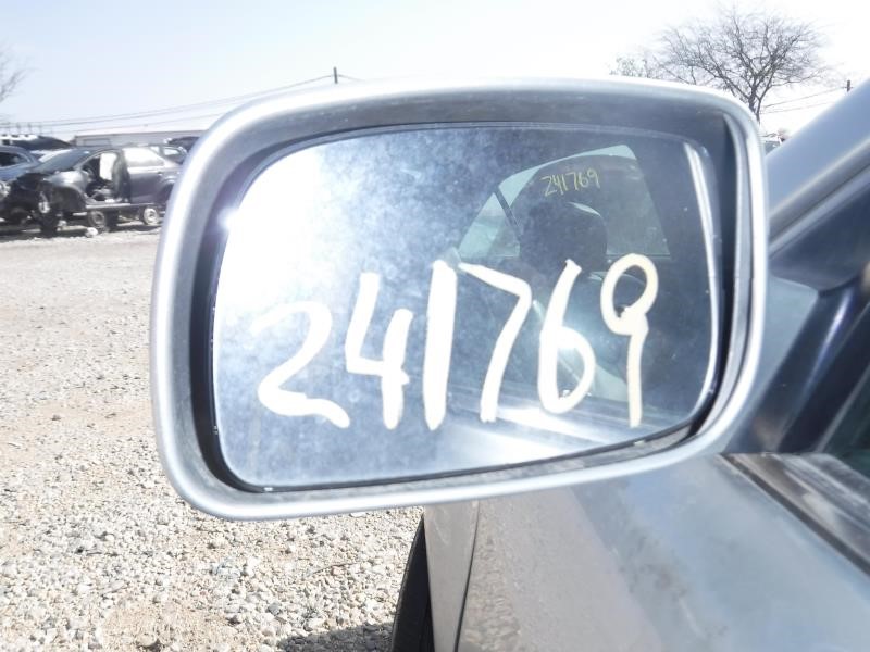 https://f005.backblazeb2.com/file/img-partshotlines-com/Inventory/EX863/Vehicle/17504_10.jpg