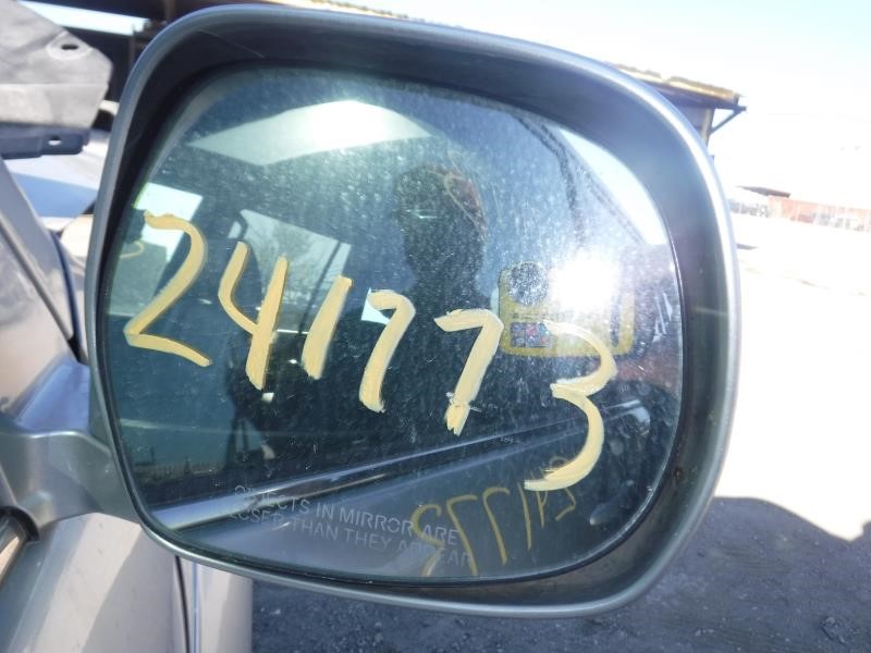 https://f005.backblazeb2.com/file/img-partshotlines-com/Inventory/EX863/Vehicle/17581_07.jpg