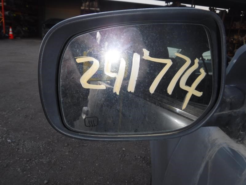 https://f005.backblazeb2.com/file/img-partshotlines-com/Inventory/EX863/Vehicle/17595_08.jpg
