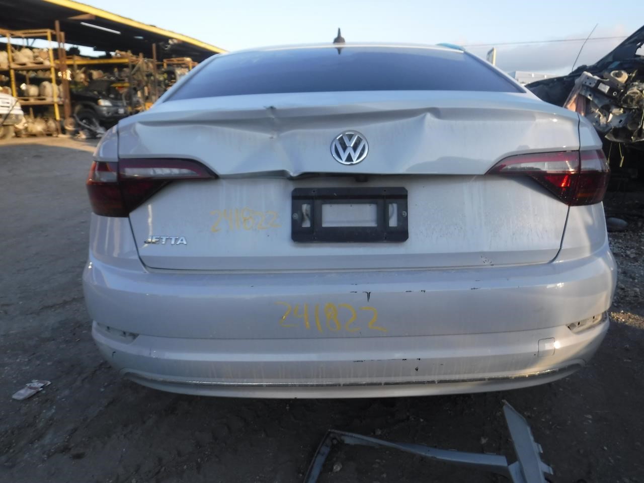 https://f005.backblazeb2.com/file/img-partshotlines-com/Inventory/EX863/Vehicle/17991_04.jpg