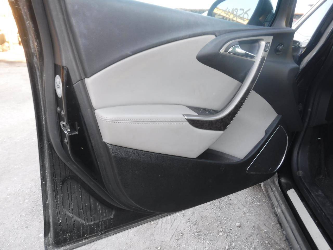 https://f005.backblazeb2.com/file/img-partshotlines-com/Inventory/EX863/Vehicle/18013_09.jpg