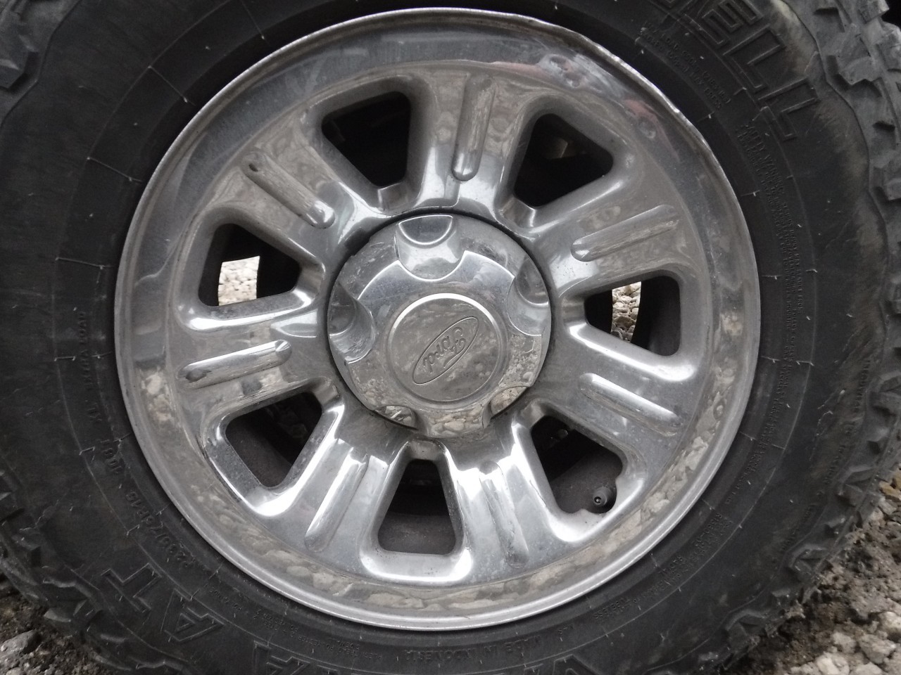 https://f005.backblazeb2.com/file/img-partshotlines-com/Inventory/EX863/Vehicle/18166_02.jpg
