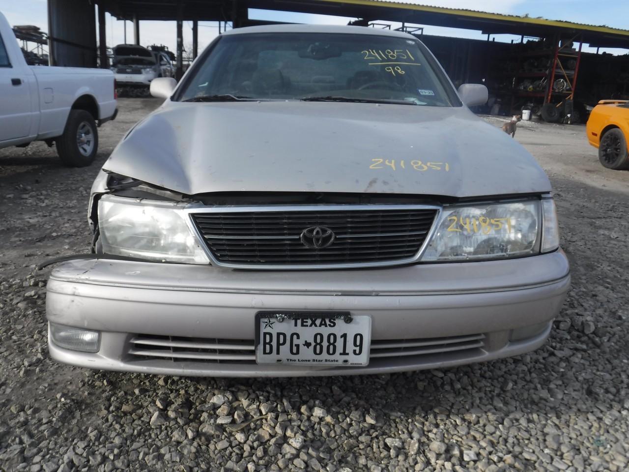 https://f005.backblazeb2.com/file/img-partshotlines-com/Inventory/EX863/Vehicle/18252_01.jpg
