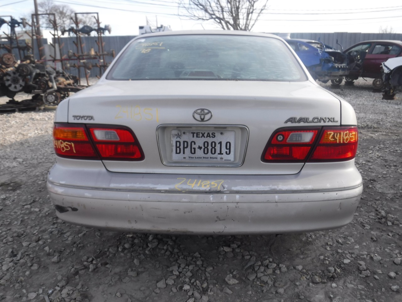 https://f005.backblazeb2.com/file/img-partshotlines-com/Inventory/EX863/Vehicle/18252_04.jpg