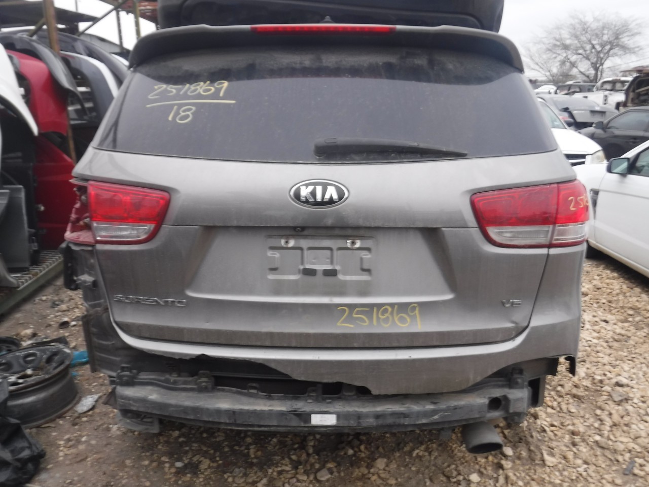 https://f005.backblazeb2.com/file/img-partshotlines-com/Inventory/EX863/Vehicle/18312_04.jpg