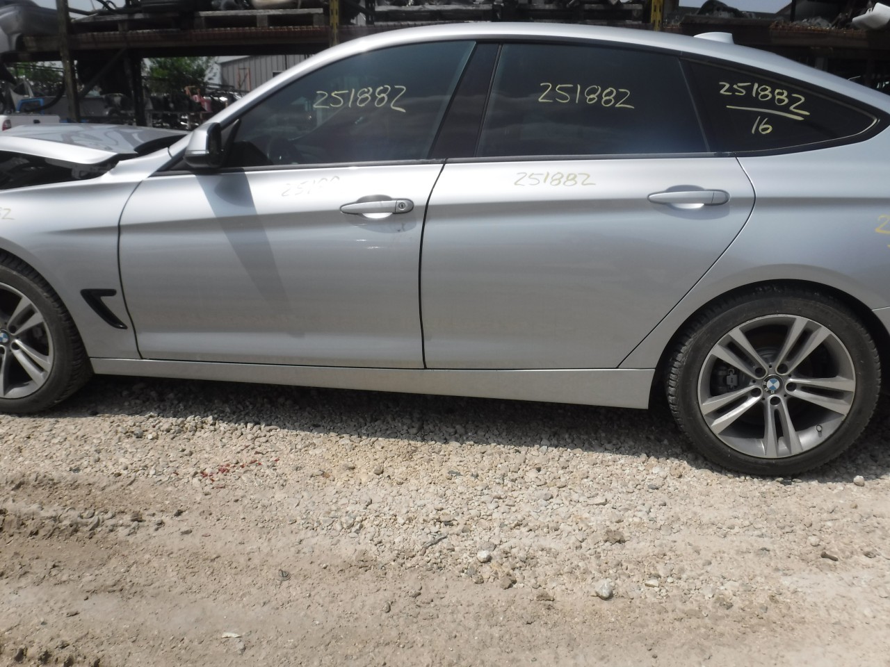 https://f005.backblazeb2.com/file/img-partshotlines-com/Inventory/EX863/Vehicle/18334_08.jpg